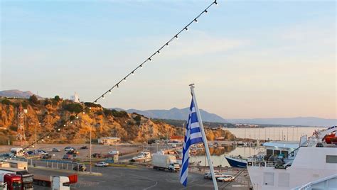 rafina port to athens airport